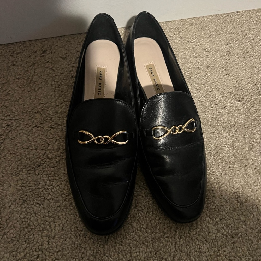 Black Zara loafers